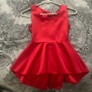 women’s pink top